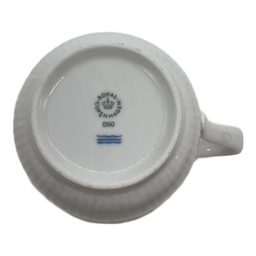 ROYAL COPENHAGEN (ロイヤル・コペンハーゲン) ハイハンドルマグ ホワイトフルーテッド・ハーフレース