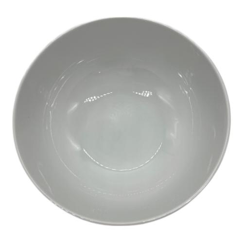 ROYAL COPENHAGEN (ロイヤル・コペンハーゲン) ホワイトフルーテッドボウル 22cm ホワイトフルーテッド