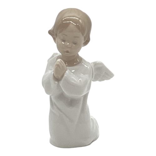 LLADRO (リヤドロ) フィギュリン 祈る天使