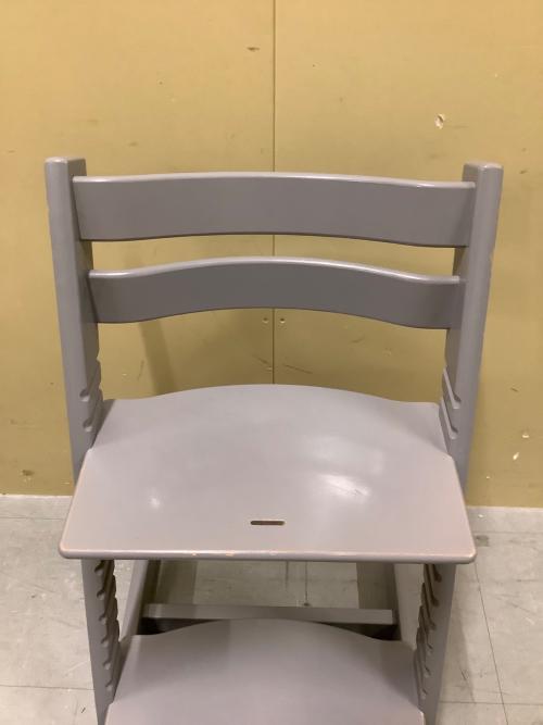 STOKKE (ストッケ) キッズチェア グレー
