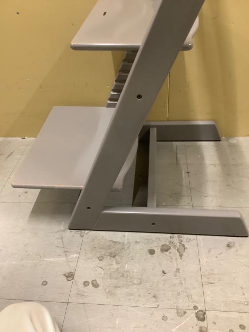 STOKKE (ストッケ) キッズチェア グレー