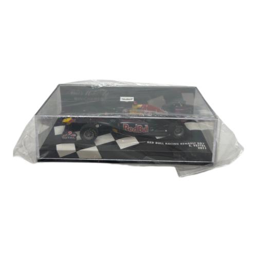 MINICHAMPS (ミニチャンプス) モデルカー RED BULL RACING RENAULT RB7