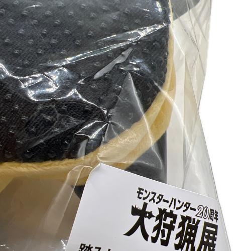 モンスターハンター キャラクターグッズ モンスターハンター20周年 大狩猟展 踏みしめろ！ジンオウガスリッパ