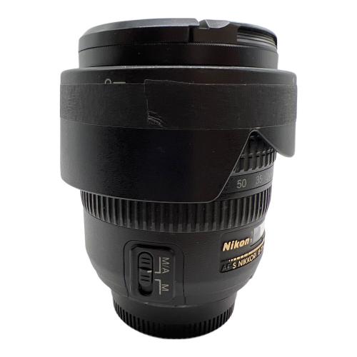 Nikon (ニコン) ズームレンズ AF-S DX Zoom-Nikkor 18-70mm -