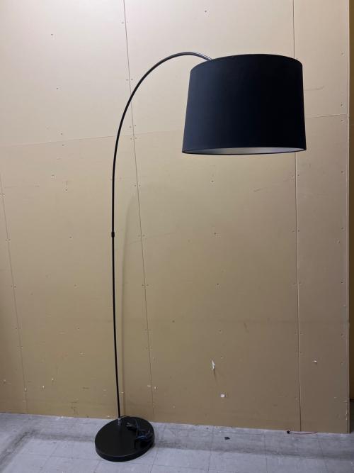 BoConcept (ボーコンセプト) フロアスタンド kuta floor lamp   63304-E27 82 ヨゴレ有 電球 動作確認済み 50Hz／60Hz