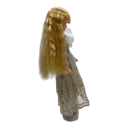 TAKARA (タカラ) 人形 ジェニー  シルバードレスver