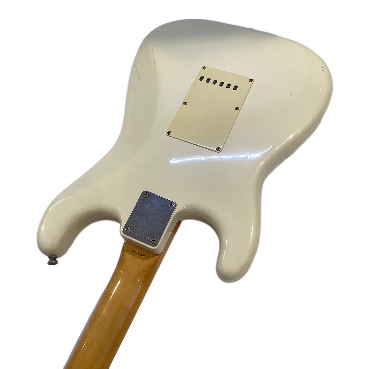 FENDER JAPAN (フェンダージャパン) エレキギター @ ST62-55 動作確認