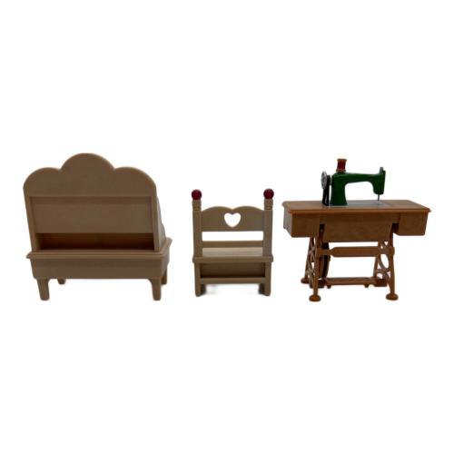 EPOCH (エポック) シルバニアファミリー ※現状販売 アイボリーウサギさんのソーイングショップ