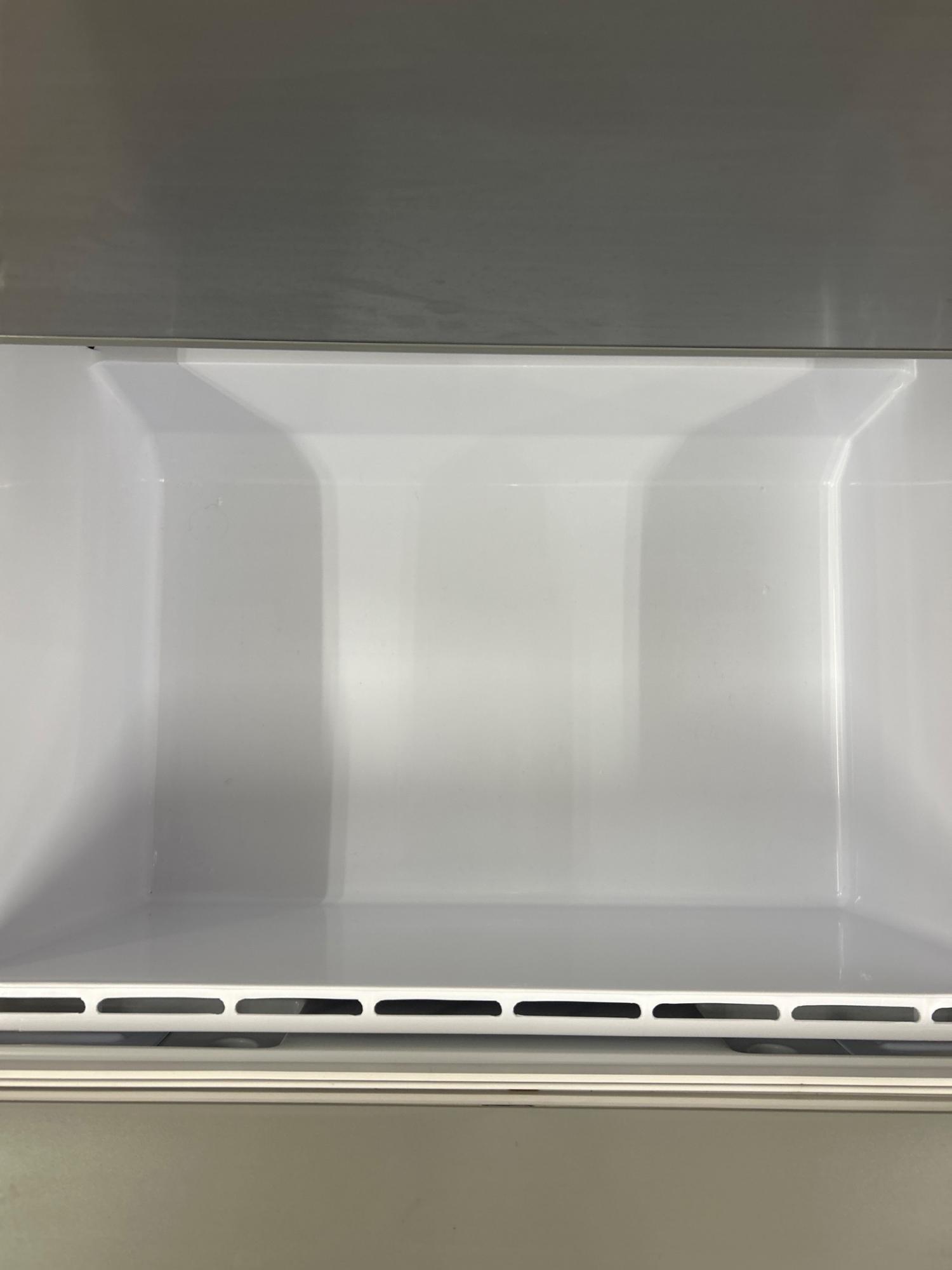 【富山市内配送設置無料！】【272L】アクア　冷蔵庫　AQR-27H 2019年製　AQUA 値下AQUA 272L 3ドア 冷蔵庫 AQR-27H(S) シルバー 右開