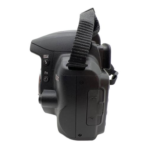 Nikon (ニコン) デジタル一眼レフカメラ D3000 1075万画素(総画素) 1020万画素(有効画素) APS-C 23.6mm×15.8mm CCD 専用電池 SDHCカード SDカード 2079899