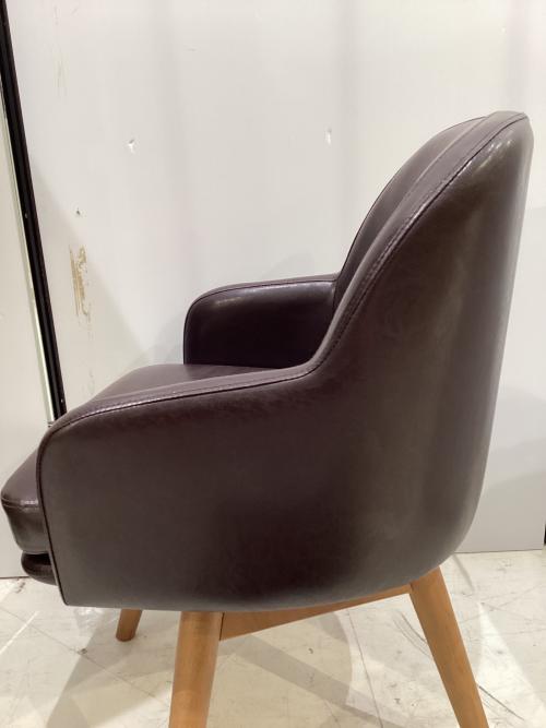 UNICO (ウニコ) ダイニングチェアー ブラウン PIIVO