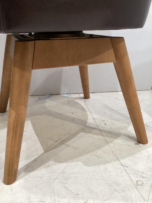 UNICO (ウニコ) ダイニングチェアー ブラウン PIIVO