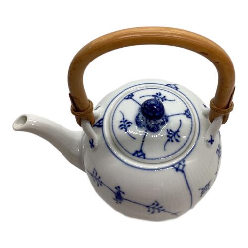 ROYAL COPENHAGEN (ロイヤル・コペンハーゲン) 急須 ブルーフルーテッド