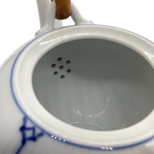 ROYAL COPENHAGEN (ロイヤル・コペンハーゲン) 急須 ブルーフルーテッド