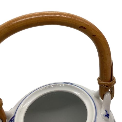 ROYAL COPENHAGEN (ロイヤル・コペンハーゲン) 急須 ブルーフルーテッド