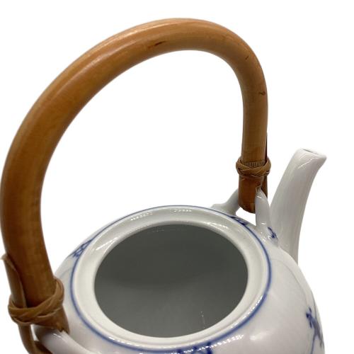 ROYAL COPENHAGEN (ロイヤル・コペンハーゲン) 急須 ブルーフルーテッド