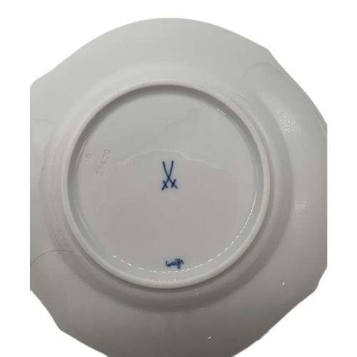 Meissen (マイセン) カップ&ソーサー 波の戯れホワイト