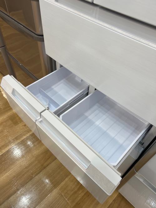 SHARP (シャープ) 6ドア冷蔵庫 SJ-MF46K-W 2023年製 218 457L