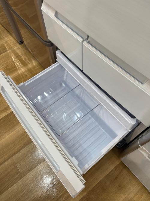 SHARP (シャープ) 6ドア冷蔵庫 SJ-MF46K-W 2023年製 218 457L