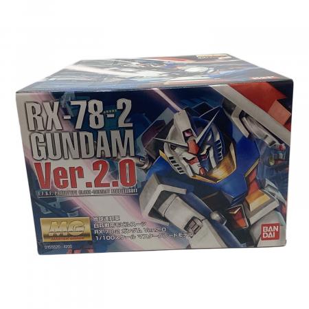 BANDAI (バンダイ) MG 1/100 RX-78-2 ガンダム Ver.2.0 ガンプラ