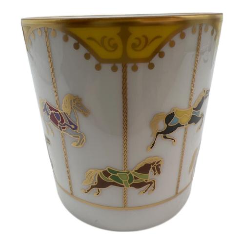 大倉陶園 (オオクラトウエン) カップ うまくゆく回転木馬