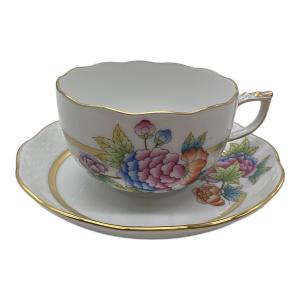 Herend (ヘレンド) カップ&ソーサー ホワイト×マルチカラー@ ヴィクトリアゴールド