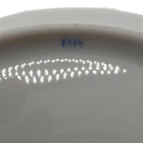 Herend (ヘレンド) カップ&ソーサー ホワイト×マルチカラー@ ヴィクトリアゴールド