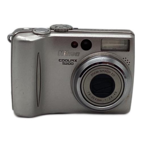Nikon (ニコン) デジタルカメラ E5200