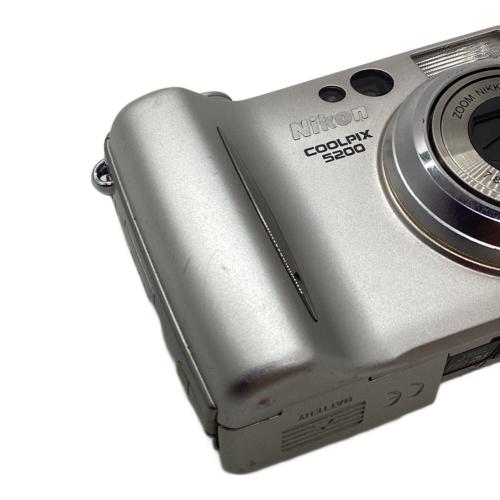 Nikon (ニコン) デジタルカメラ E5200