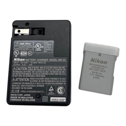 Nikon (ニコン) デジタル一眼レフカメラ D3400 レンズキット