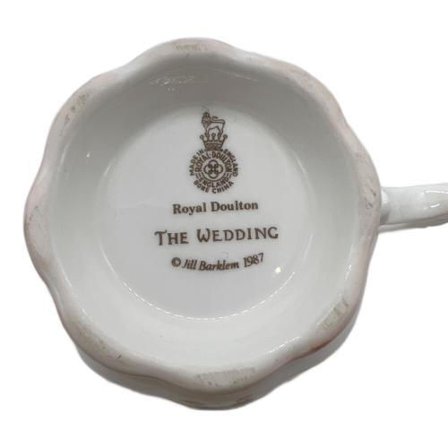 ROYAL DOULTON (ロイヤルドルトン) カップ&ソーサー ブランベリーヘッジ　THE BIRTHDAY