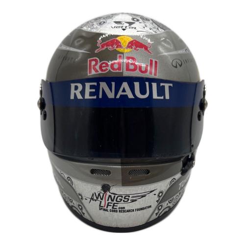 ミニヘルメット レッドブル 2010ワールドチャンピオン 1/2ヘルメット