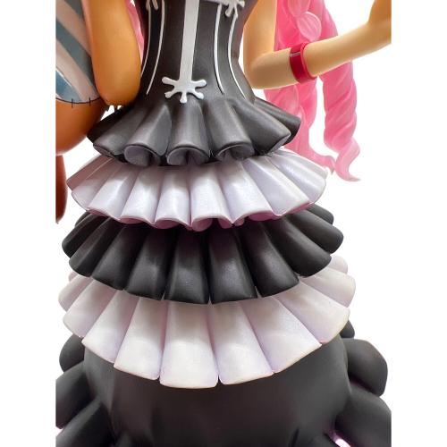 Megahouse (メガハウス) Portrait.of.Pirates ペローナ フィギュア