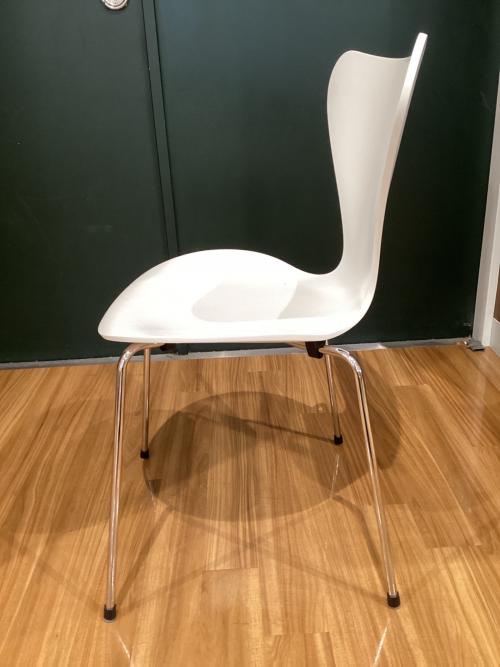 Fritz Hansen (フリッツハンセン) セブンチェア 2023年製 235 ホワイト