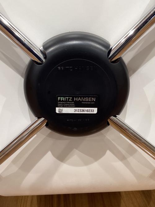 Fritz Hansen (フリッツハンセン) セブンチェア 2023年製 235 ホワイト