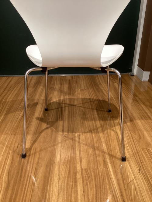 Fritz Hansen (フリッツハンセン) セブンチェア 2023年製 ホワイト
