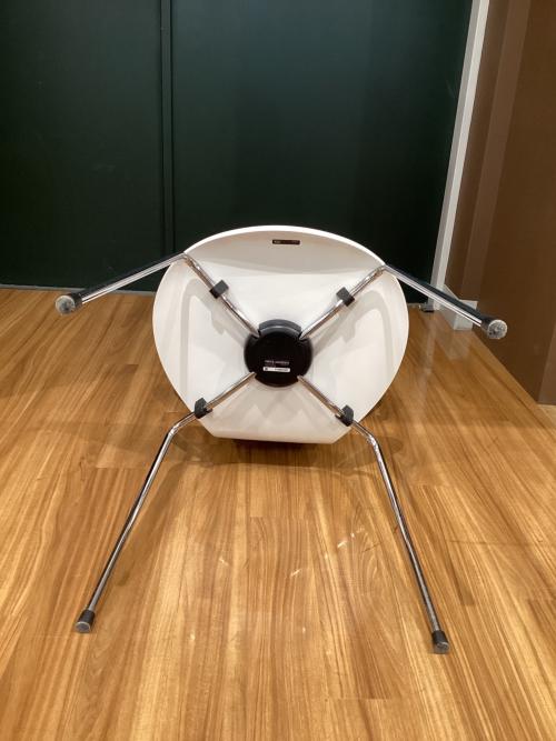 Fritz Hansen (フリッツハンセン) セブンチェア 2023年製 ホワイト