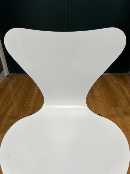Fritz Hansen (フリッツハンセン) セブンチェア 2023年製 2 ホワイト