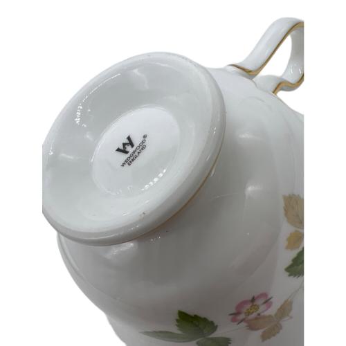 Wedgwood (ウェッジウッド) カップ&ソーサー ワイルドストロベリー