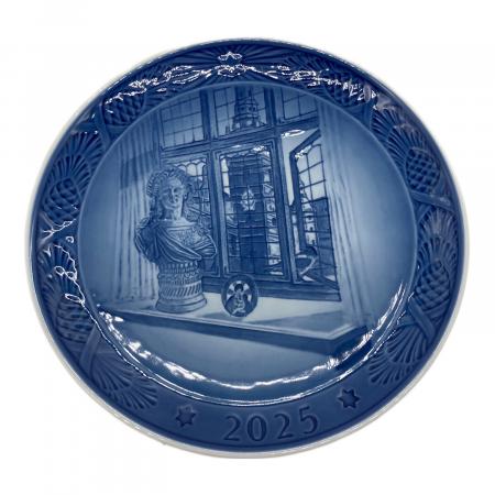 ROYAL COPENHAGEN (ロイヤル・コペンハーゲン) イヤープレート 2025