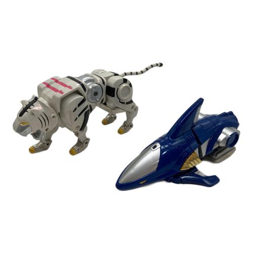 百獣戦隊ガオレンジャー (ヒャクジュウセンタイガオレンジャー) 百獣合体 ガオキング 戦隊ヒーロー パーツ現状販売 @