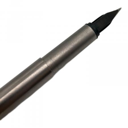 MONTBLANC (モンブラン) ステンレス スリムライン 万年筆 ※インク無し