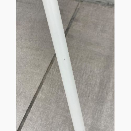 Fritz Hansen (フリッツハンセン) チェア ホワイト  ドロップチェア