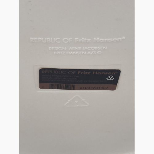 Fritz Hansen (フリッツハンセン) チェア ホワイト  ドロップチェア