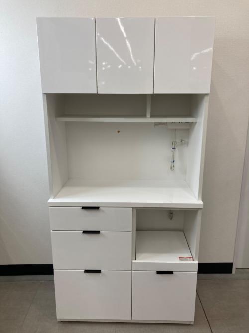 ニトリ レンジボード ホワイト 3枚扉 エトナ