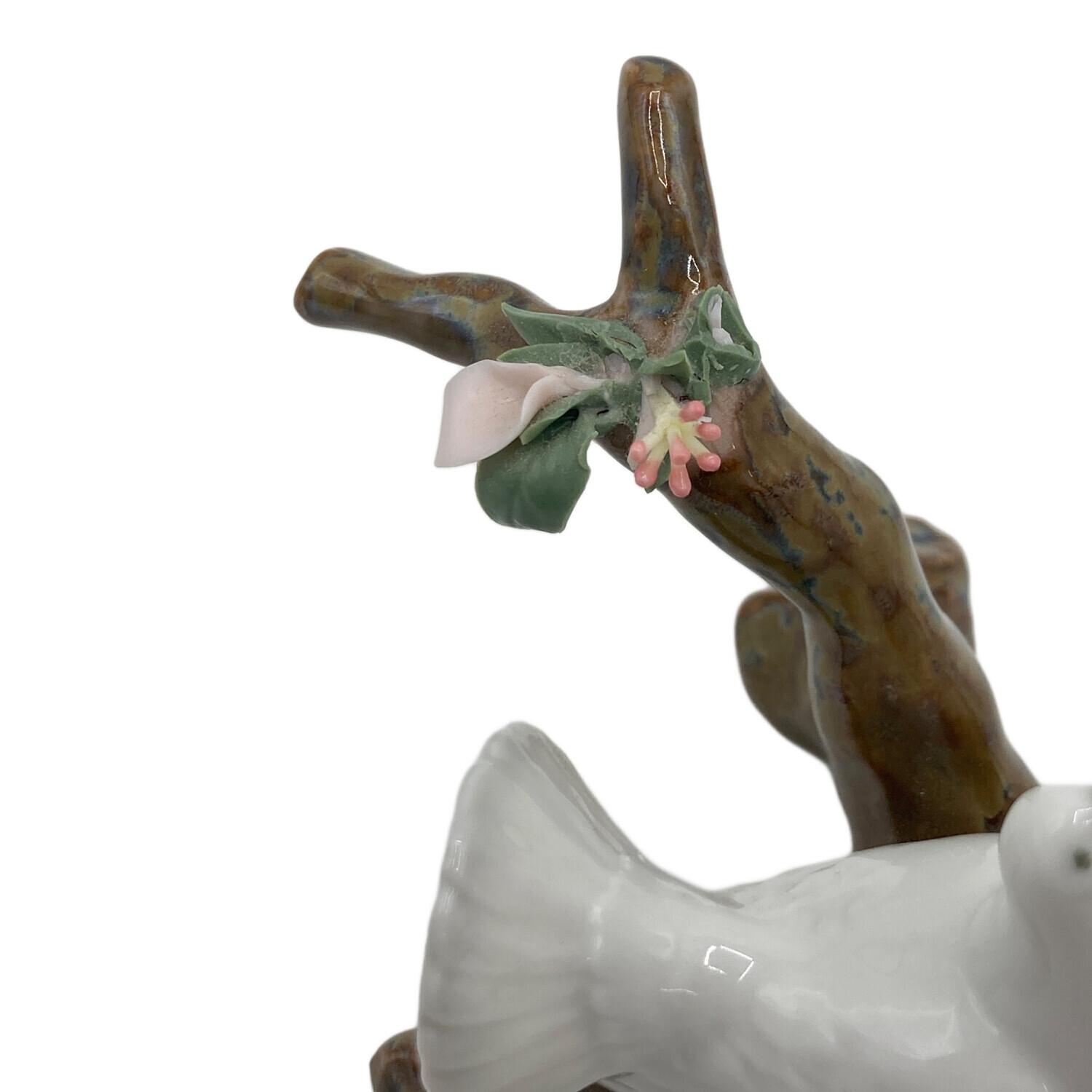 LLADRO リヤドロ 桜の唄 フィギュリン 置物