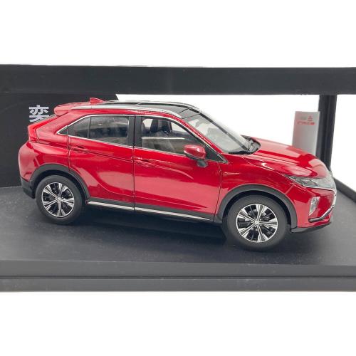 三菱 1/18 エクリプスクロス MITSUBISHI ECLIPSE CROSS レッド 31R-003