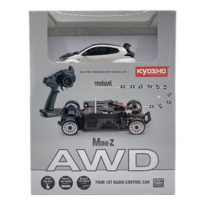 京商(キョウショウ) ミニッツAWD トヨタ GRMNヤリス サーキットパッケージ ホワイトパール 32640PW