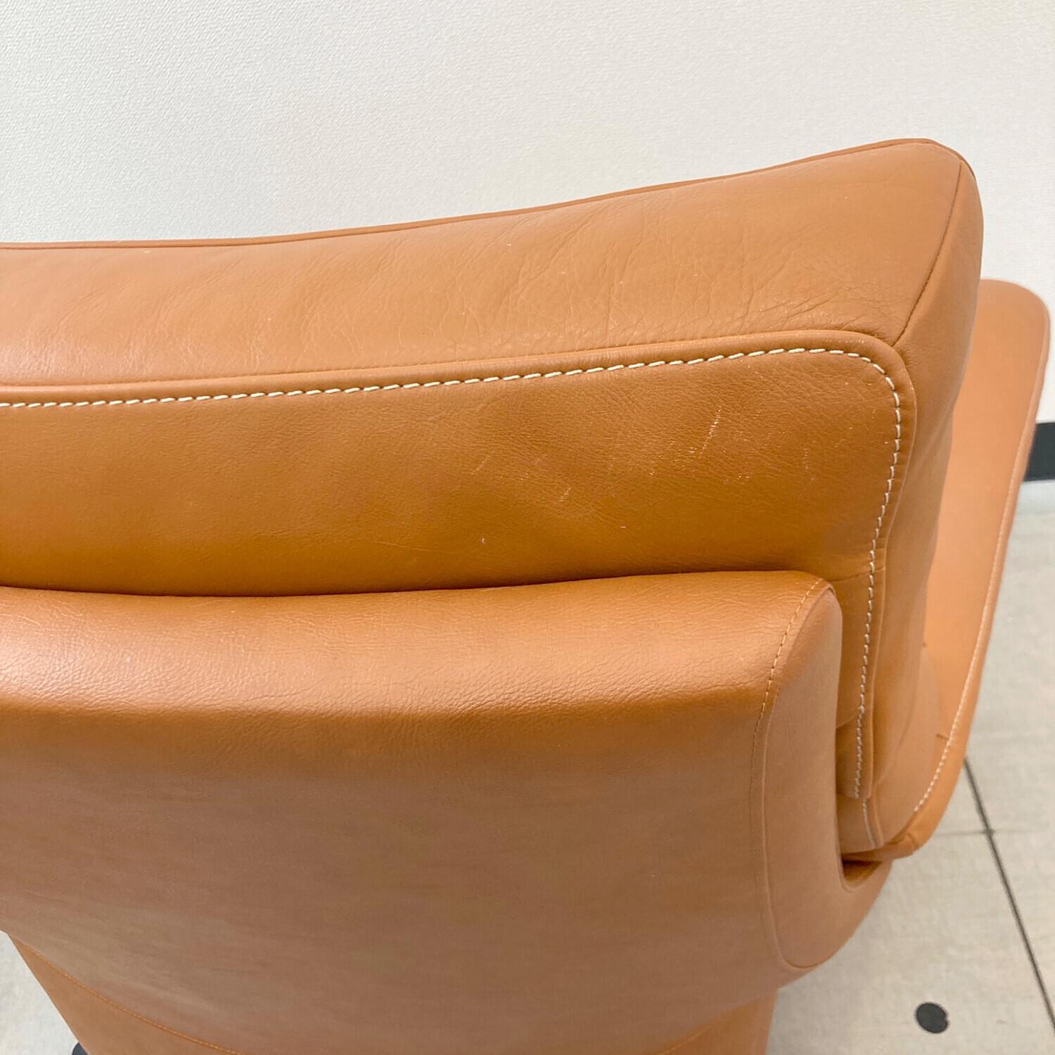 【美品】カリモク 1人ソファー 用　ザファースト　オットマン オレンジ 牛革 美品】カリモク 1人ソファー 用 ザファースト オットマン オレンジ