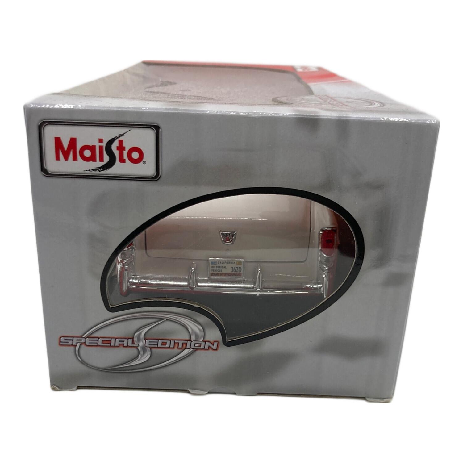 Maisto (マイスト) ミニカー Chrysler 300B（1956）｜トレファクONLINE